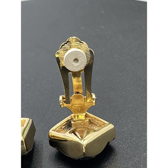 Christian Dior Vintage Gold Plated Diamond Shaped Blue Stone Clip On Earrings - Picture 6 of 10